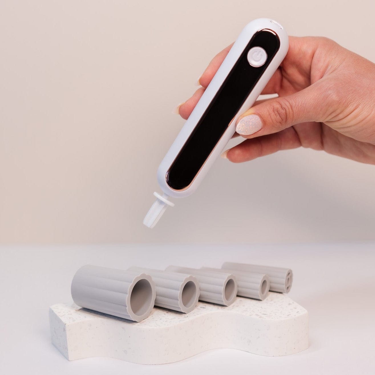 glue shaker